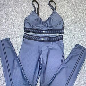 ALO Yoga Deep Navy Sports Bra and High-Waist Leggings Set Size S